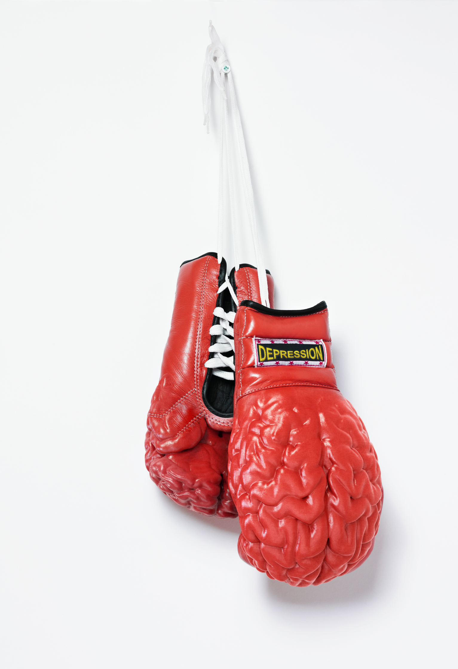 pcrowther_Men'sHealth_Boxing_Gloves_brain.jpg